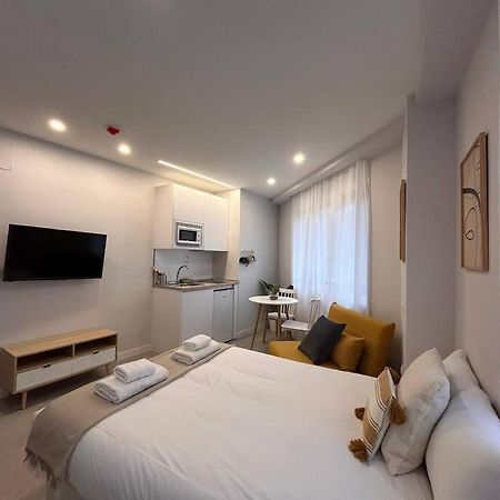 Cozy Studio In Tetuan - En 1/8 Madrid Exterior photo